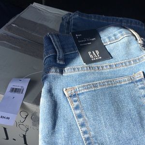 Boys new with tags size 7 jeans.